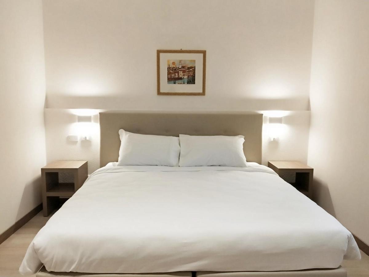Via Poma Apartments&Rooms Vérone Extérieur photo