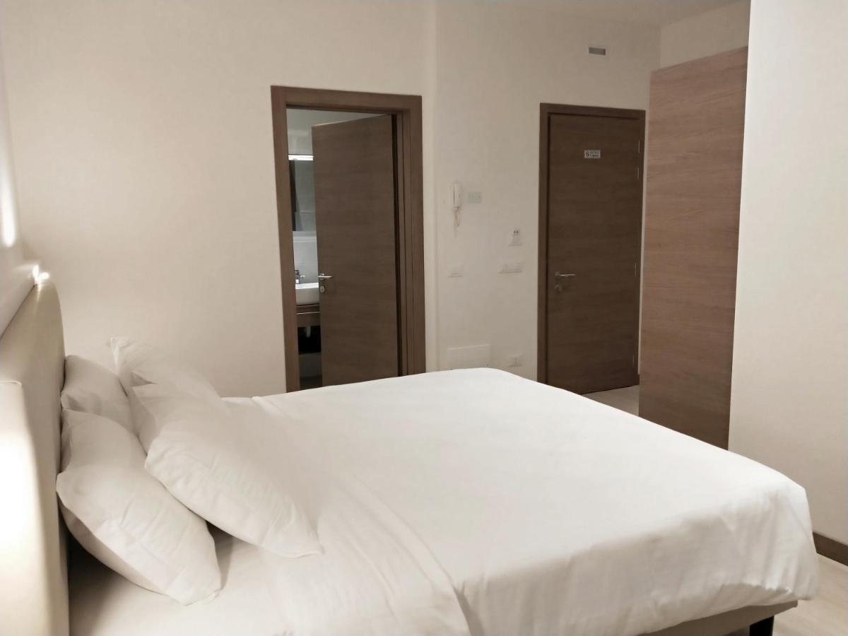 Via Poma Apartments&Rooms Vérone Extérieur photo